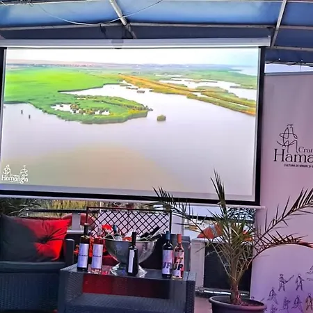 Ботель Plutitor Egreta1 *