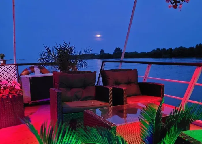 Plutitor Egreta1 Tekne Sfântu Gheorghe